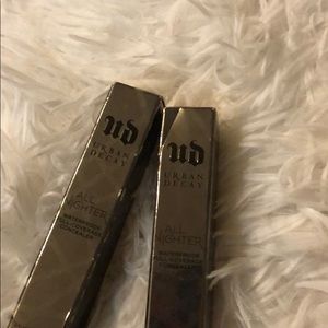 All Nighter Concealer-Shade Light BUNDLE DEAL